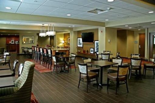 фото отеля Hampton Inn Waynesburg