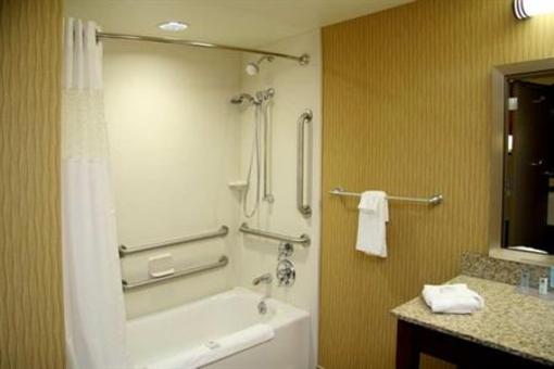 фото отеля Hampton Inn Waynesburg