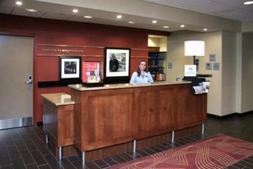 фото отеля Hampton Inn Waynesburg