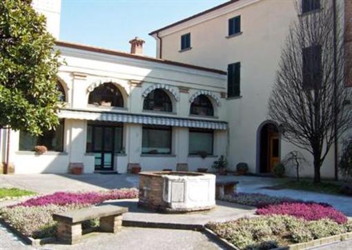 фото отеля Hotel Villa Santa Maria dell'Arco
