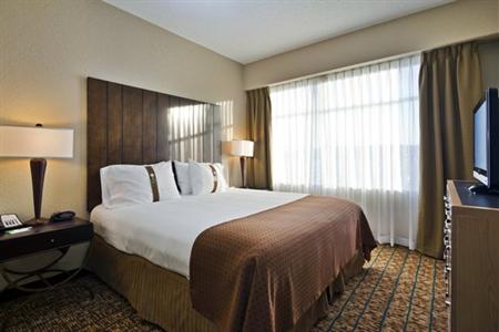 фото отеля Holiday Inn San Antonio NW - Seaworld Area