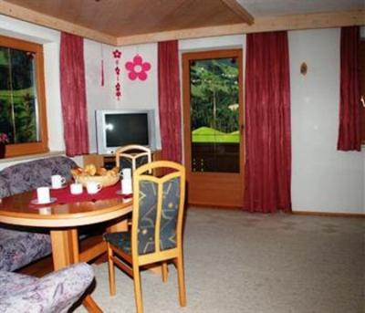 фото отеля Ferienwohnung Ausblick Zillertal