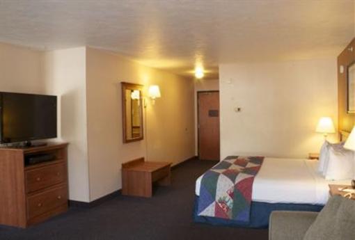 фото отеля BEST WESTERN Wheatland Inn