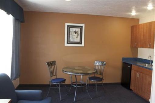 фото отеля BEST WESTERN Wheatland Inn