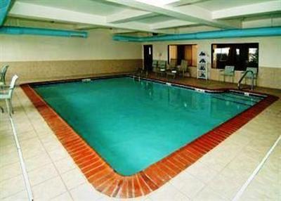 фото отеля Comfort Suites Wixom