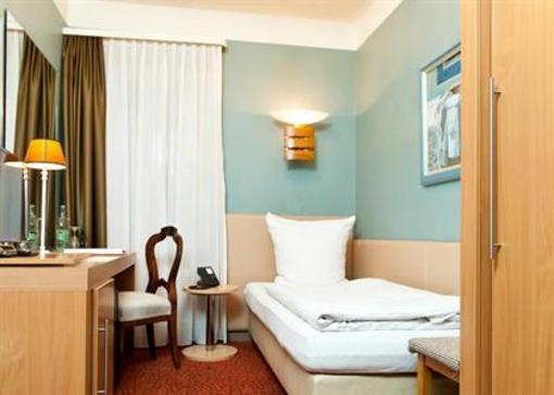 фото отеля Hotel Wurzburger Hof