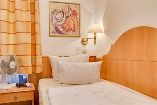 фото отеля Hotel Wurzburger Hof