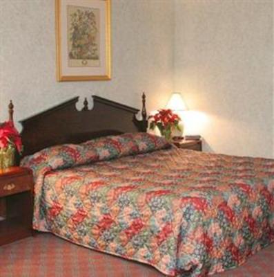 фото отеля Magnuson Hotel Fowlerville