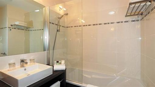 фото отеля Park & Suites Elegance Grenoble Inovallee