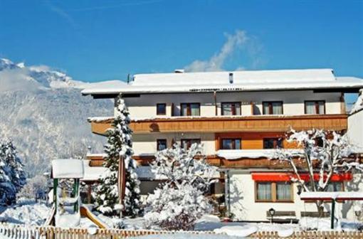 фото отеля Angerer Familienappartements Reith im Alpbachtal