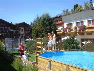 фото отеля Angerer Familienappartements Reith im Alpbachtal