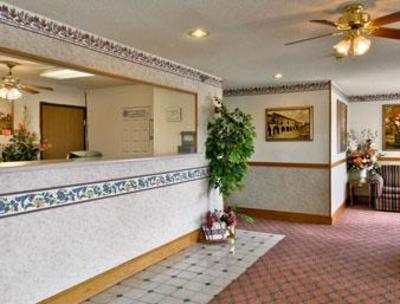 фото отеля Super 8 Motel Gardner (Kansas)