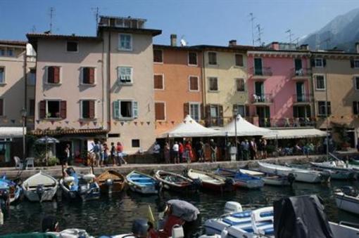 фото отеля Hotel Nettuno Brenzone