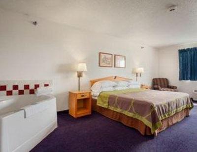 фото отеля Super 8 Motel - St. James