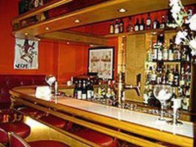 фото отеля Hotel Kaiserhof Lubeck