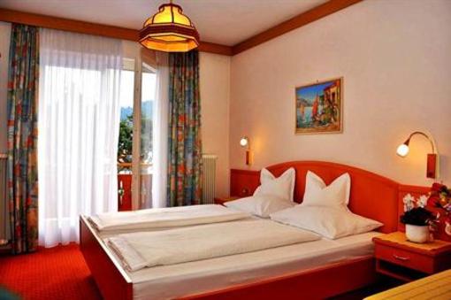 фото отеля Fruhstuckspension Haus Golker