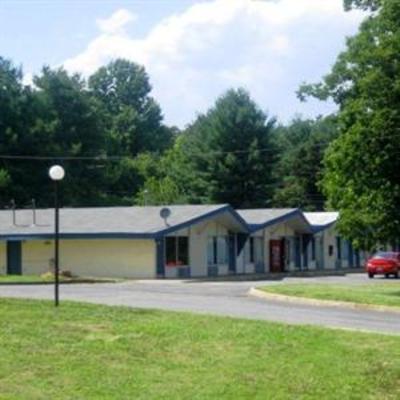 фото отеля Budget Inn Madison (North Carolina)