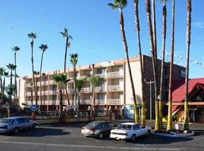фото отеля Regency Inn & Suites Baldwin Park