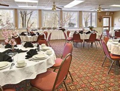 фото отеля Ramada Inn Lake Chatuge Lodge Hiawassee