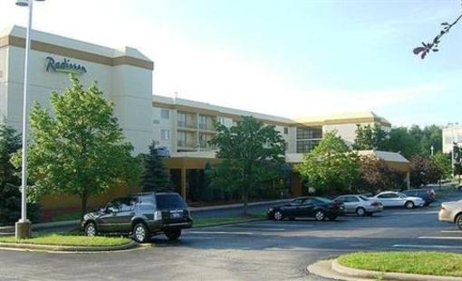 фото отеля Radisson Inn Akron Fairlawn