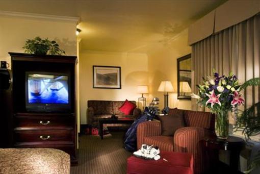 фото отеля BEST WESTERN Danville Sycamore Inn