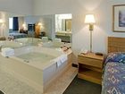 фото отеля Americas Best Value Inn - Tahquamenon Country