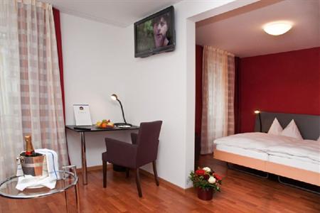 фото отеля BEST WESTERN Hotel Rothaus