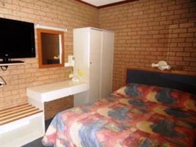 фото отеля Country Home Motor Inn
