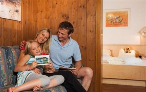 фото отеля Kinderhotel Sailer Wenns