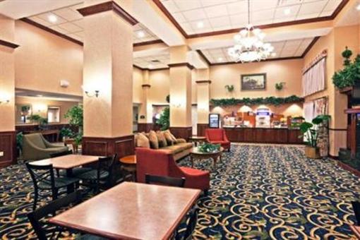 фото отеля Holiday Inn Express Hotel & Suites Midwest City