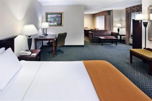 фото отеля Holiday Inn Express Hotel & Suites Midwest City