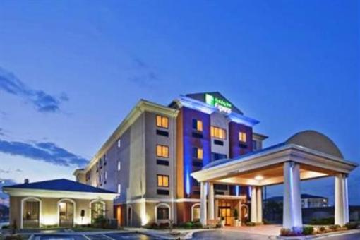 фото отеля Holiday Inn Express Hotel & Suites Midwest City
