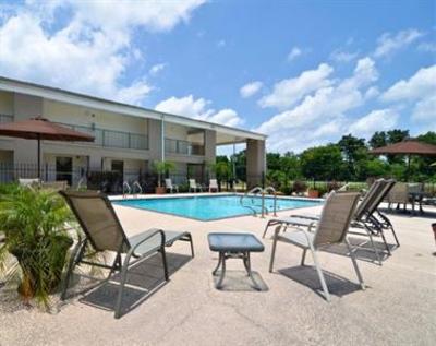 фото отеля BEST WESTERN River Region Inn