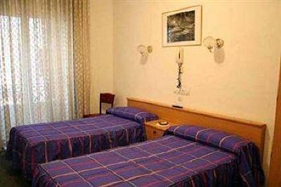 фото отеля Almanzor Hotel Madrid