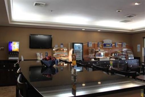 фото отеля Holiday Inn Express Lewisburg New Columbia