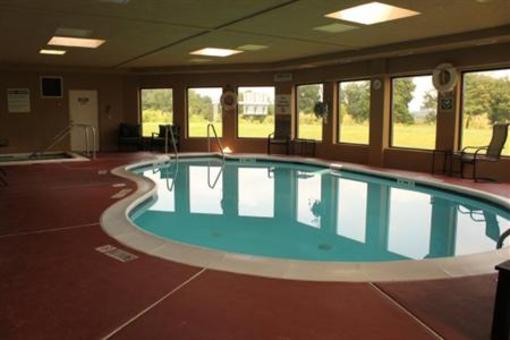 фото отеля Holiday Inn Express Lewisburg New Columbia