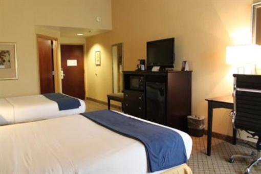 фото отеля Holiday Inn Express Lewisburg New Columbia