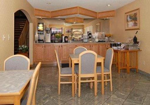 фото отеля Comfort Inn Portage