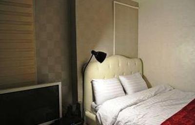 фото отеля U and I Hostel