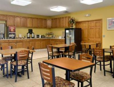 фото отеля Days Inn Point Richmond