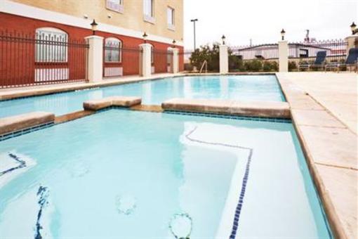 фото отеля Holiday Inn Express Hotel & Suites Royse City - Rockwall Area