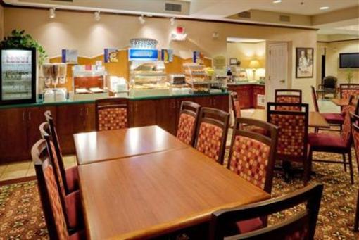 фото отеля Holiday Inn Express Hotel & Suites Frackville