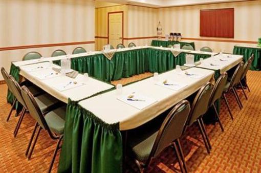 фото отеля Holiday Inn Express Hotel & Suites Frackville