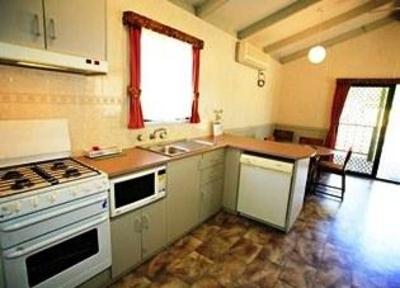 фото отеля Big4 Golden River Holiday Park Cabins Mildura