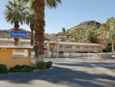 фото отеля Travelodge Hotel Cathedral City