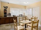 фото отеля Travelodge Hotel Cathedral City