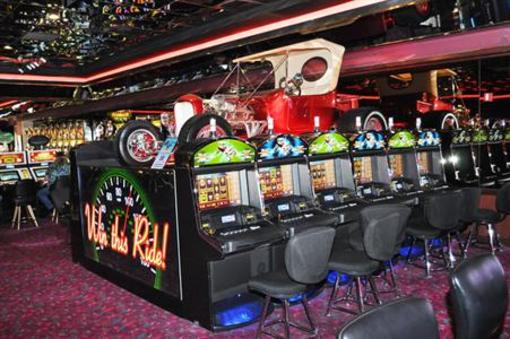фото отеля Casino Royale and Hotel