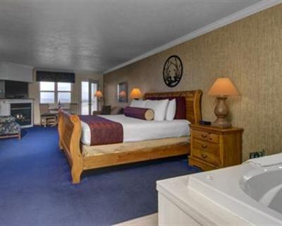 фото отеля Cherry Tree Inn & Suites