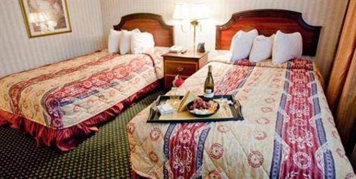 фото отеля Embassy Suites Hotel Detroit Livonia / Metro West