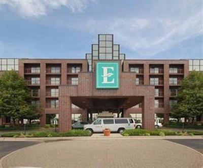 фото отеля Embassy Suites Hotel Detroit Livonia / Metro West